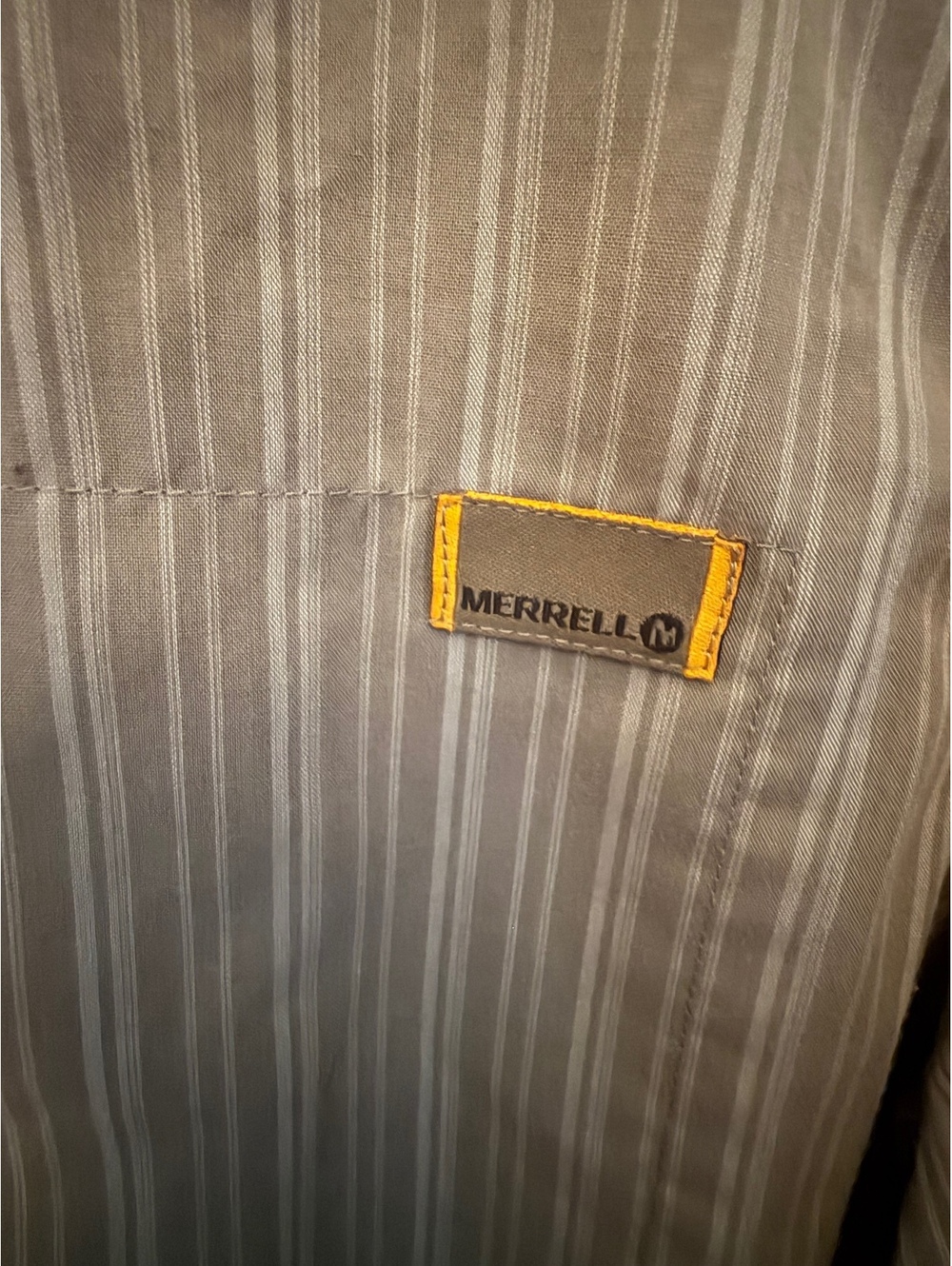 Merrell Men's Short Sleeve Button-Up Shirt Large - Picture 2 of 5